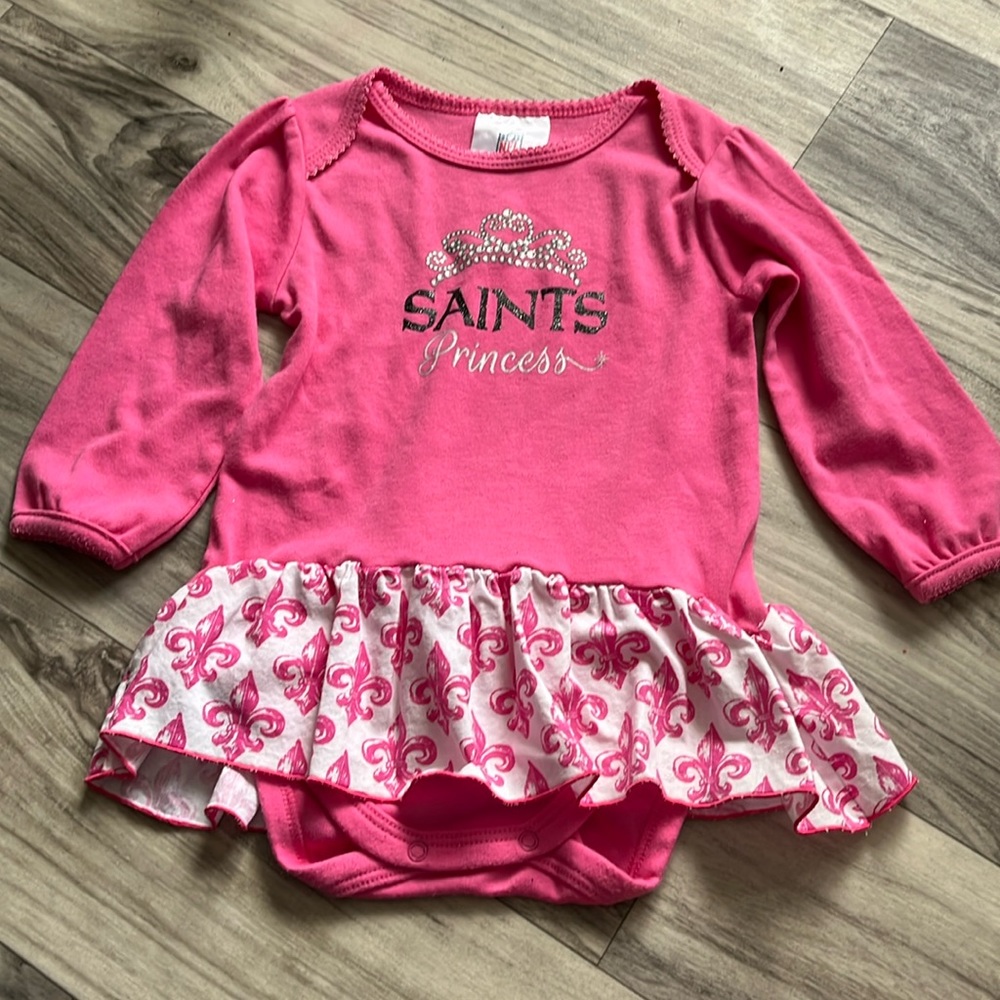 🌻3/$15 SAINTS Pink Skirted Onesie-18M-NWOT
